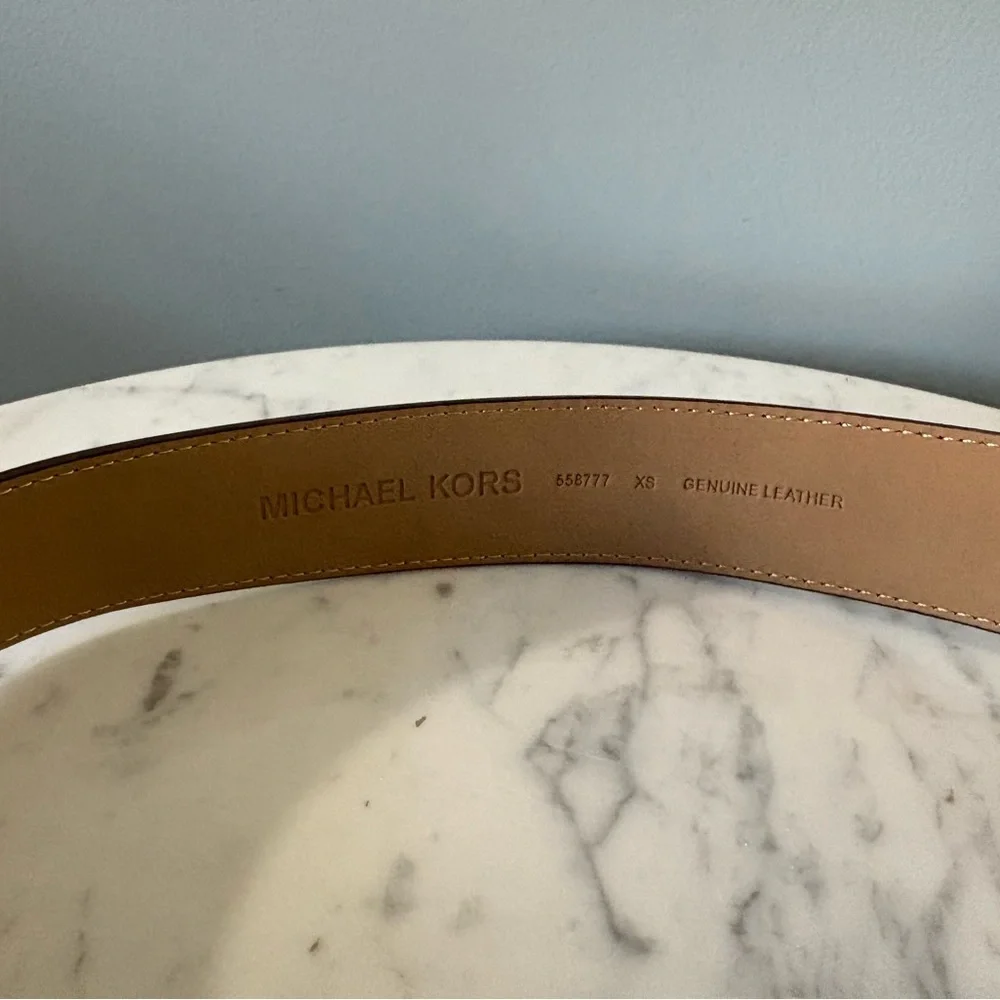 Michael Kors Genuine Leather Logo Buckle Belt Brown Gold Hardware XS $58 MSRP